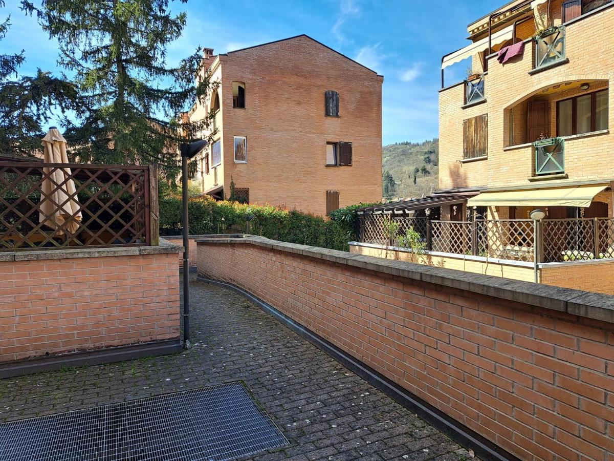 Casa Vacanze Viaggi Dipinti Monterenzio Eksteriør billede