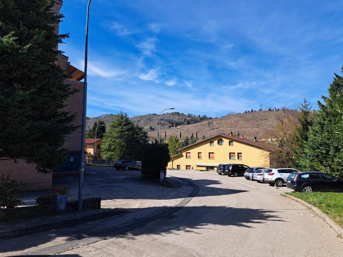 Casa Vacanze Viaggi Dipinti Monterenzio Eksteriør billede